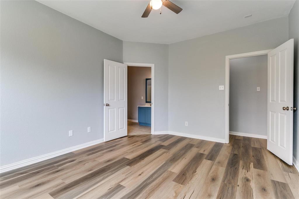 815 Creekside Drive Property Photo 4
