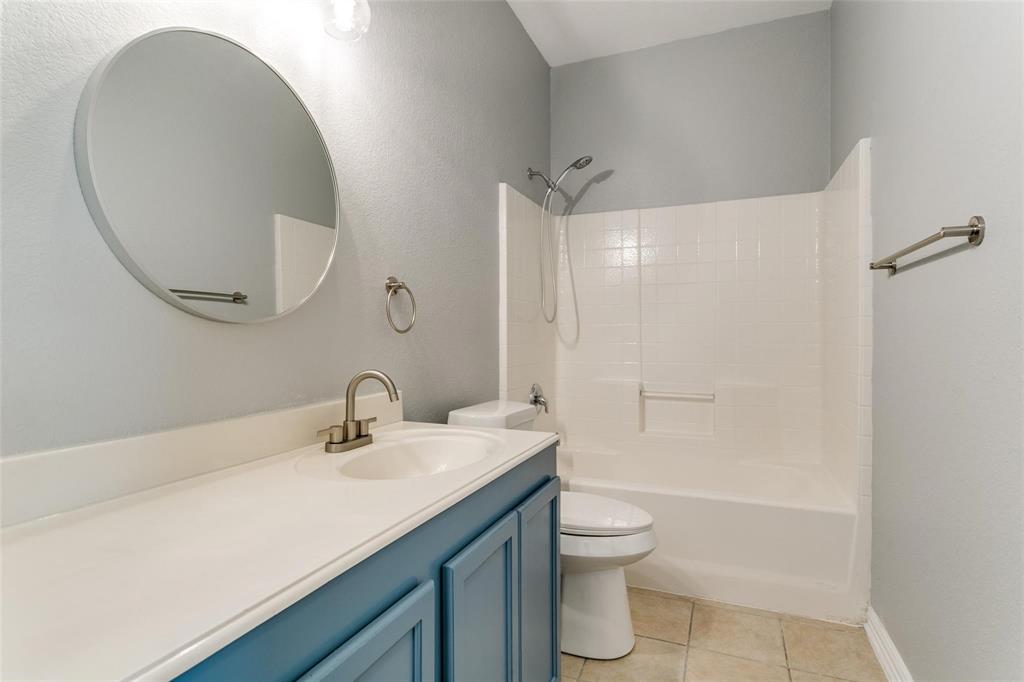 815 Creekside Drive Property Photo 17