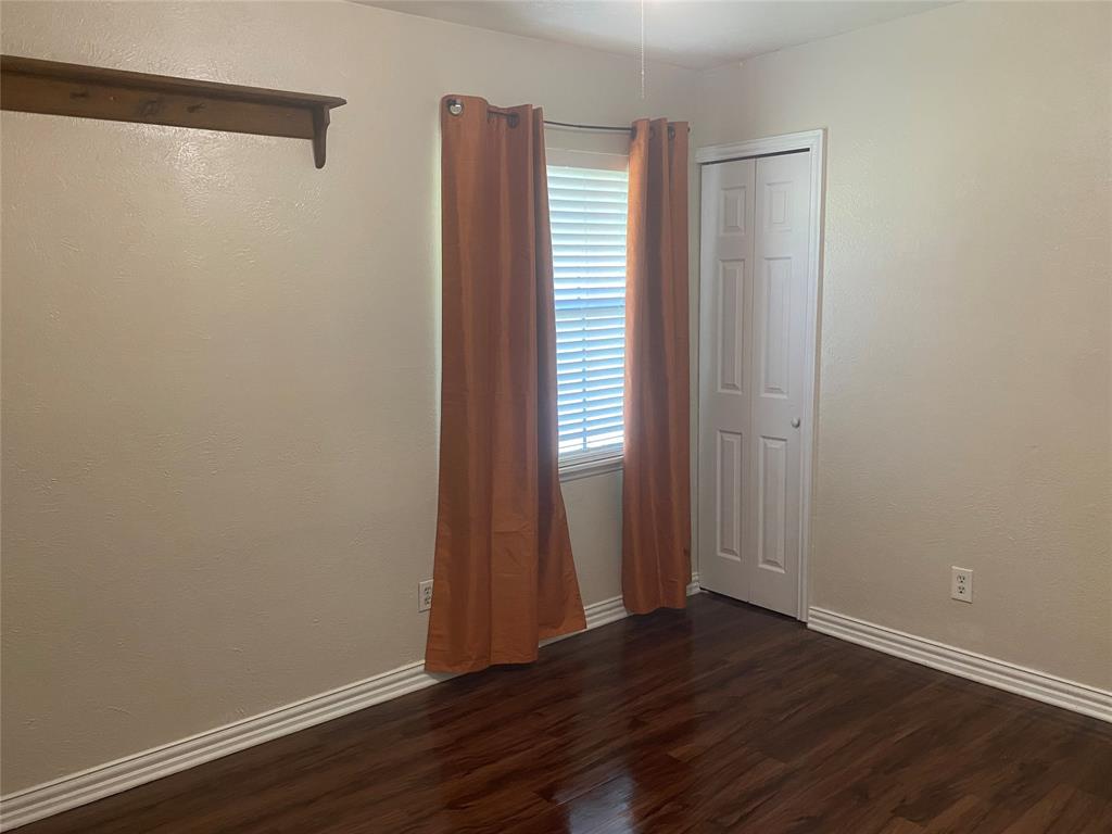 3824 Longmeadow Way Property Photo 25