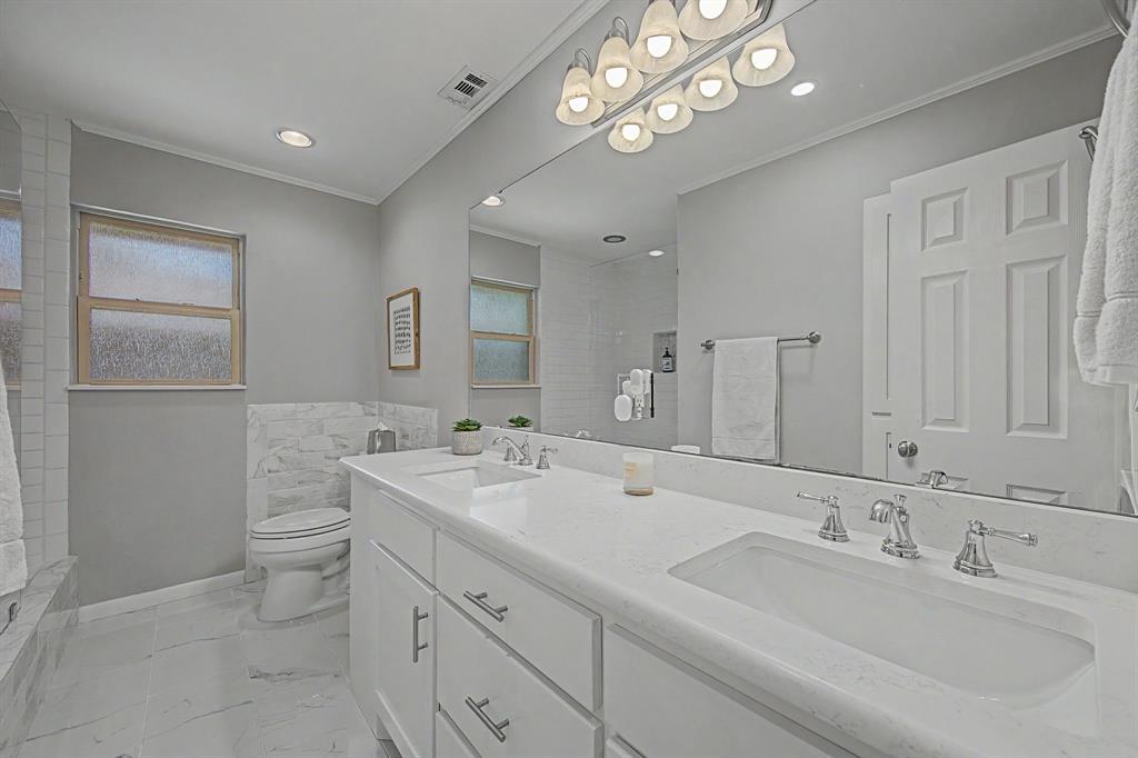6238 Crestmont Drive Property Photo 14
