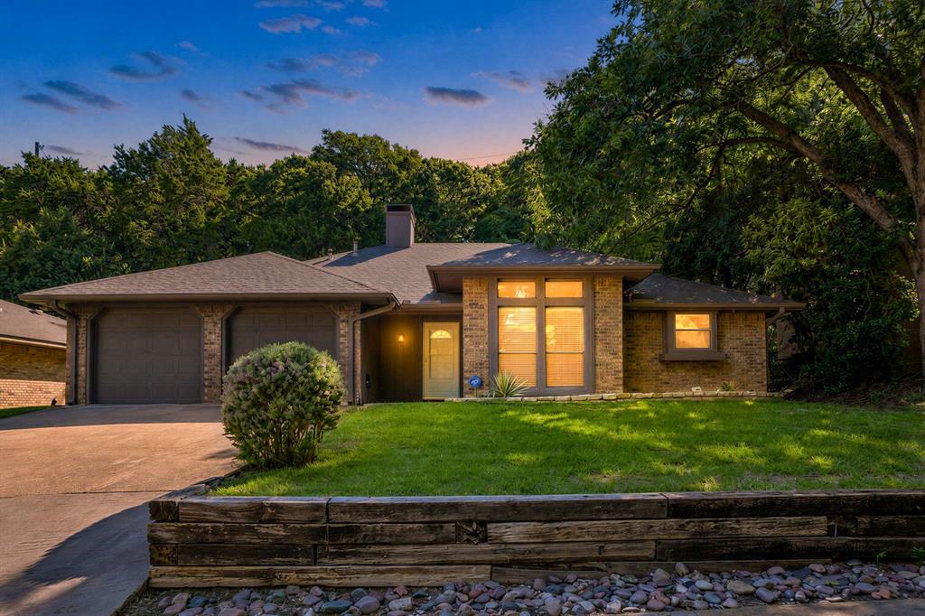 824 Cherlynne Drive Property Photo 1