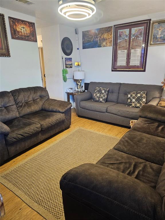 2102 Wimberly Drive Property Photo 10