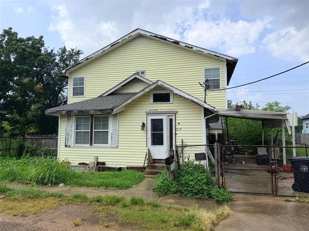 2719 Edge Street