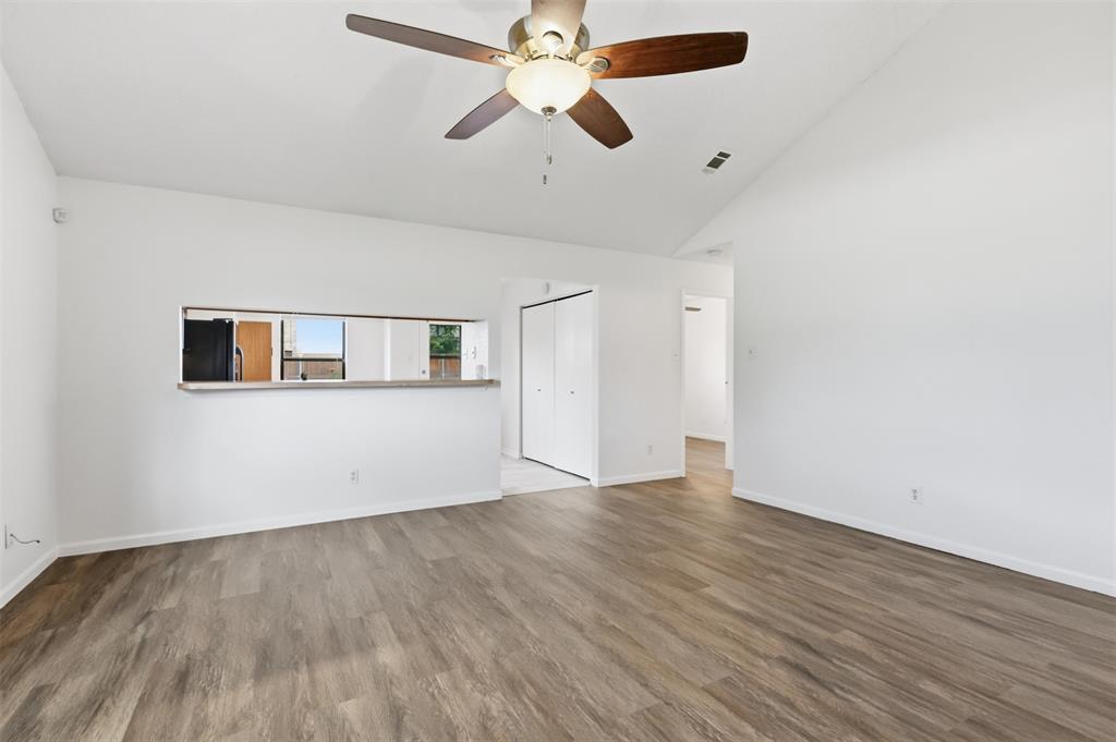 3612 Glenview Drive Property Photo 7