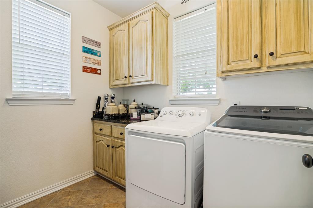 2614 County Road 596 Property Photo 25