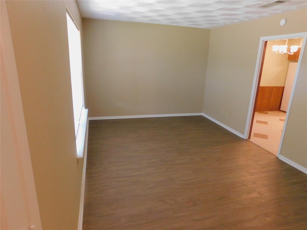 2445 Eastbrook Drive Property Photo 3