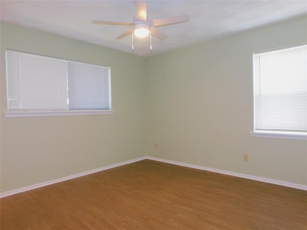 2445 Eastbrook Drive Property Photo 12