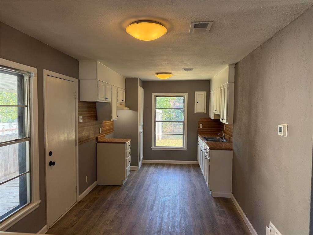 2111 Se 19th Street Property Photo 6