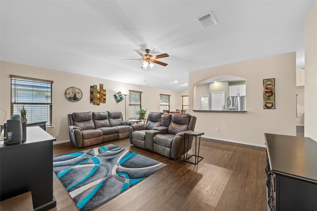 8610 Foggy Draw Court Property Photo 4