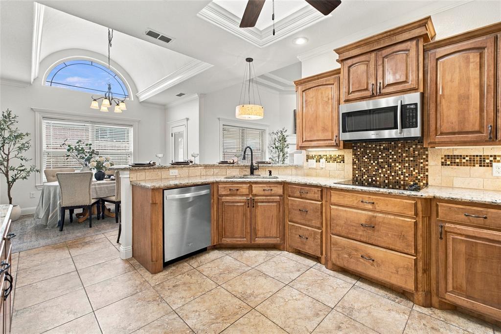 4618 Majestic Sky Property Photo 10