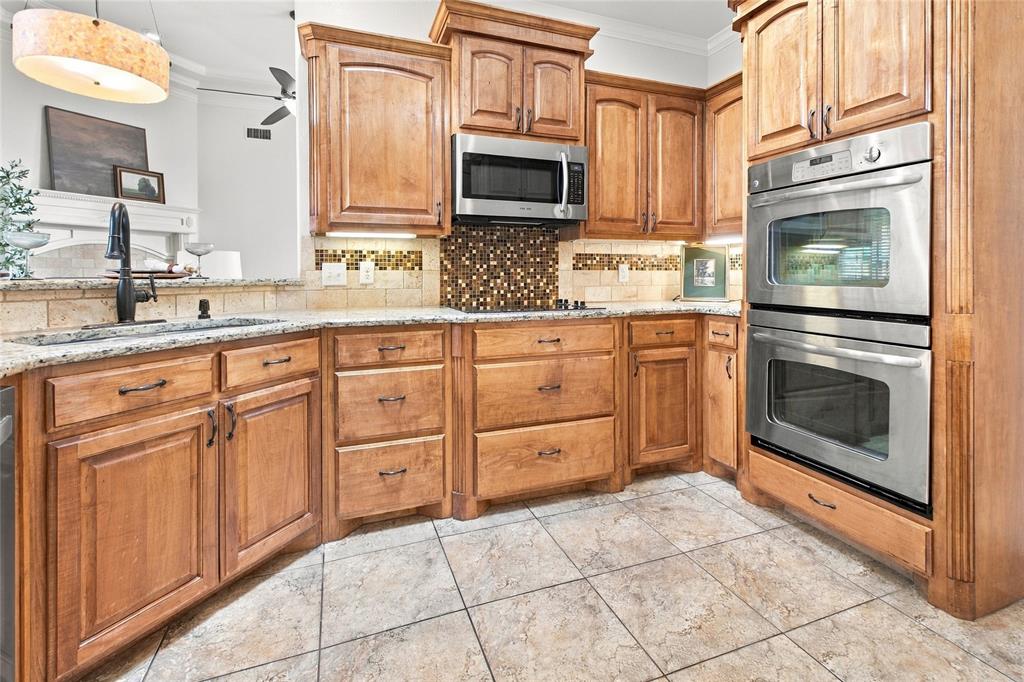 4618 Majestic Sky Property Photo 12