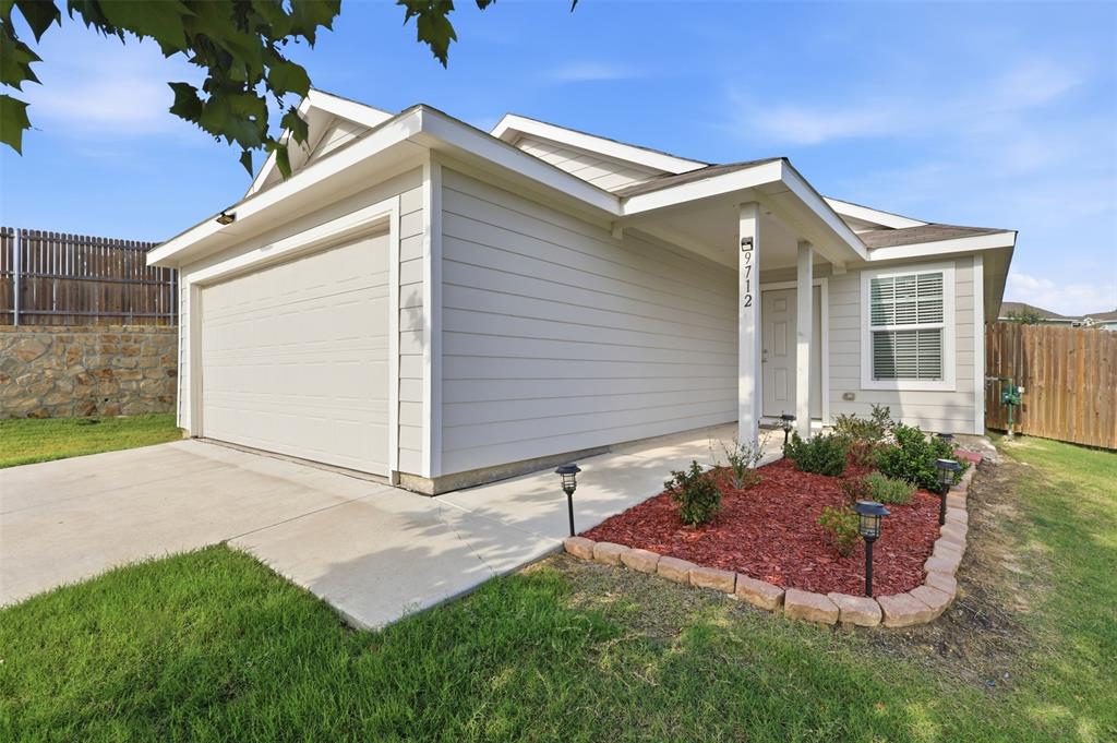 9712 Trusler Road Property Photo 1