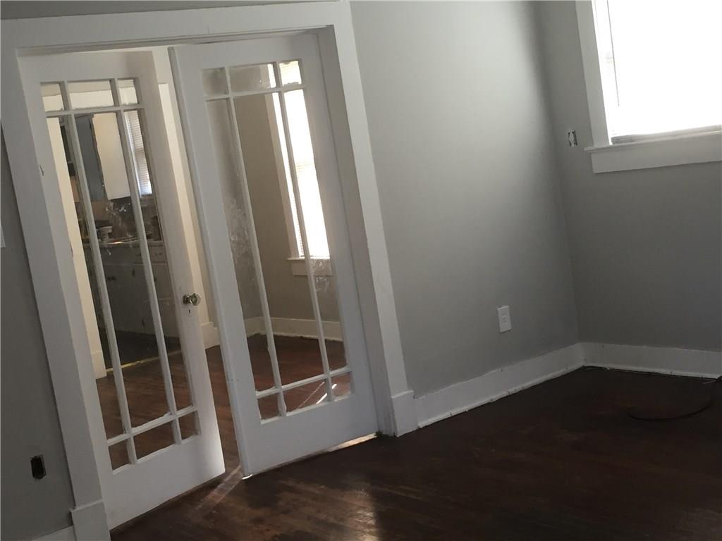 442 W Suffolk Avenue Property Photo 3