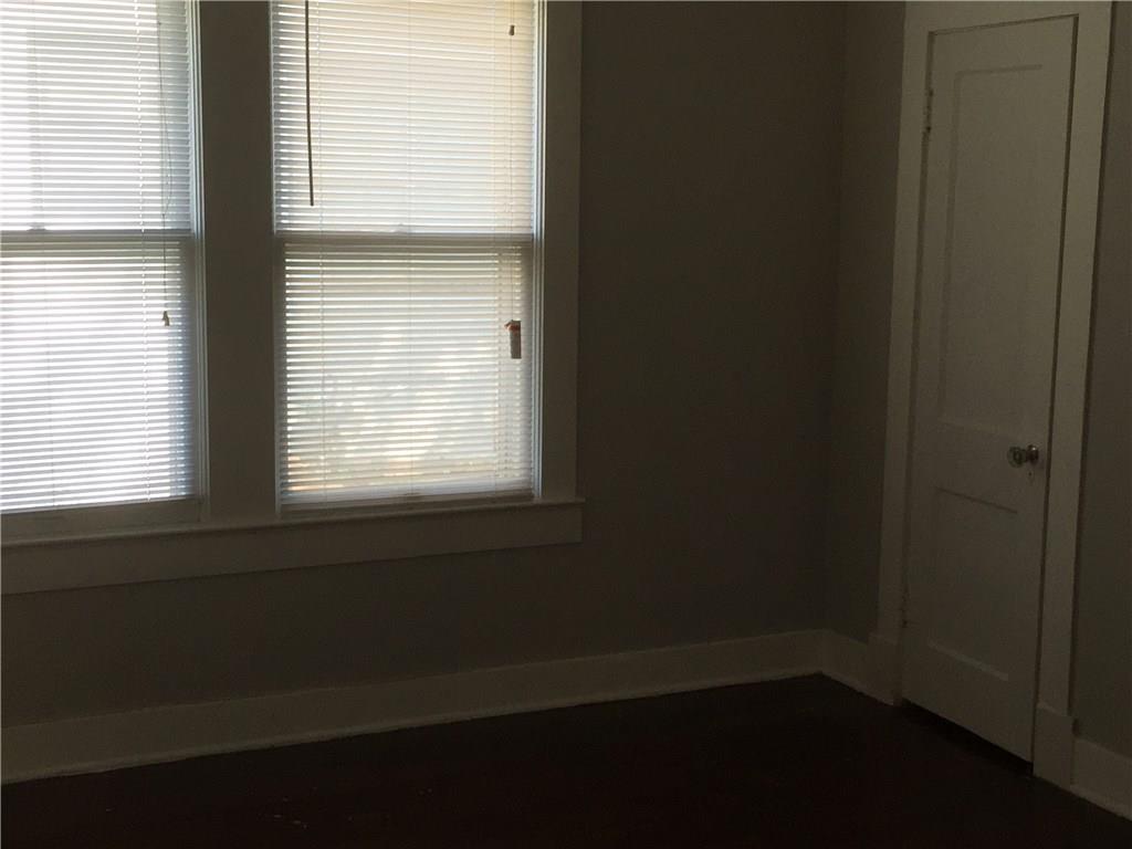 442 W Suffolk Avenue Property Photo 6