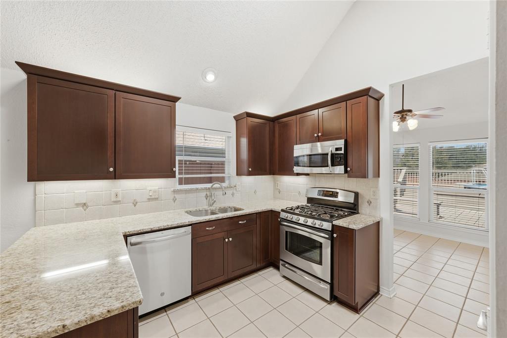 840 Lionel Way Property Photo 13