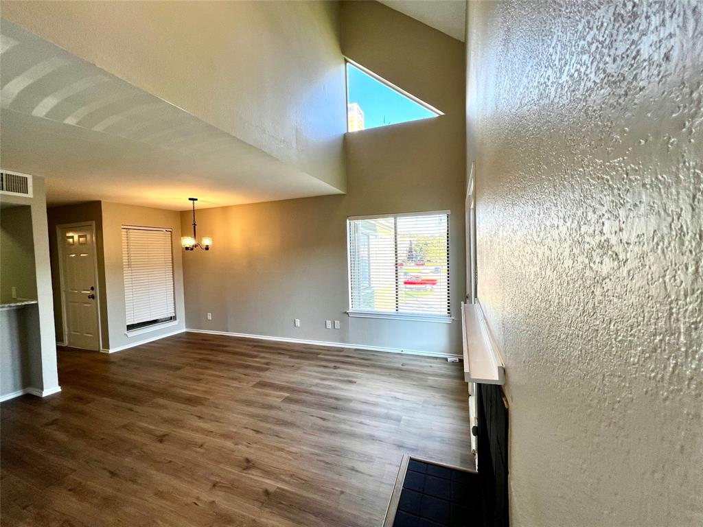 9807 Walnut Street 201 Property Photo 10