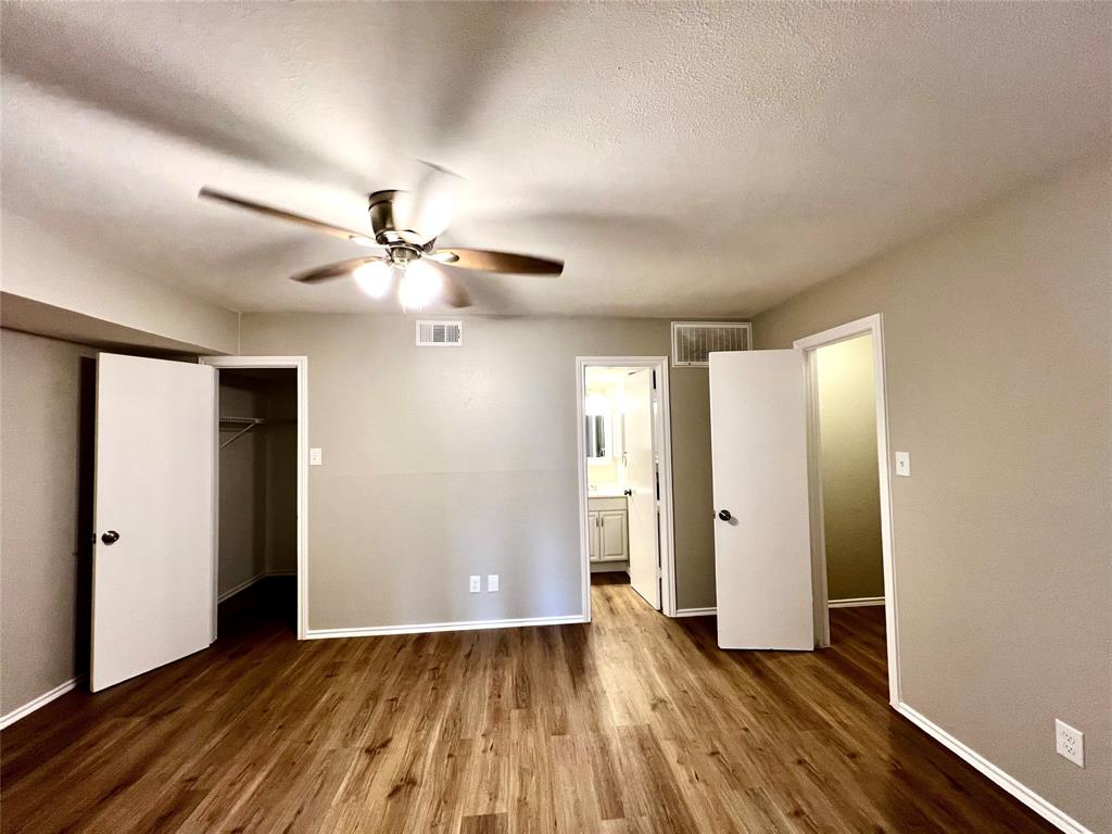 9807 Walnut Street 201 Property Photo 11