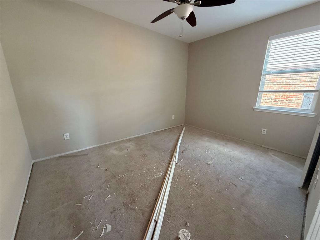 1520 Streams Way Property Photo 15