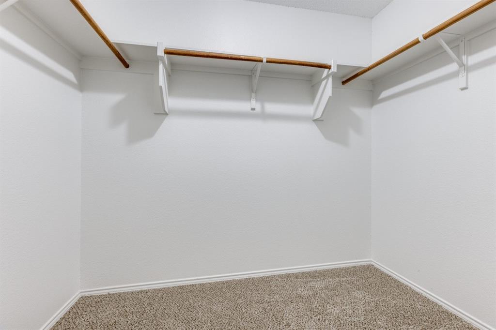 9709 Thomas Jefferson Drive Property Photo 17