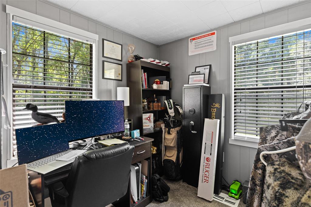11932 Wisteria Property Photo 20