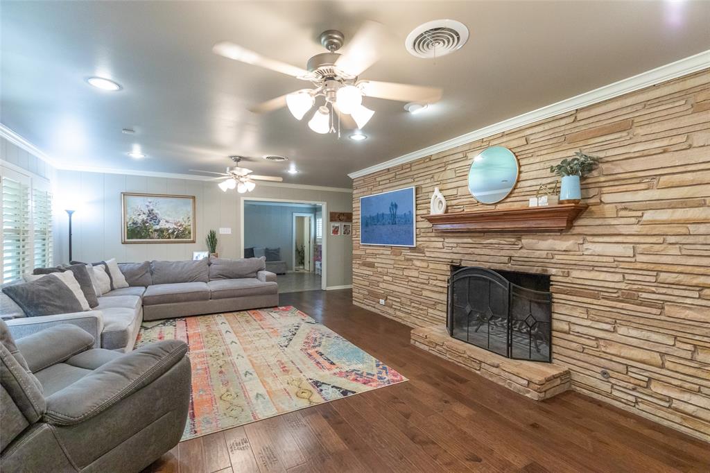 1518 Elmwood Drive Property Photo 12