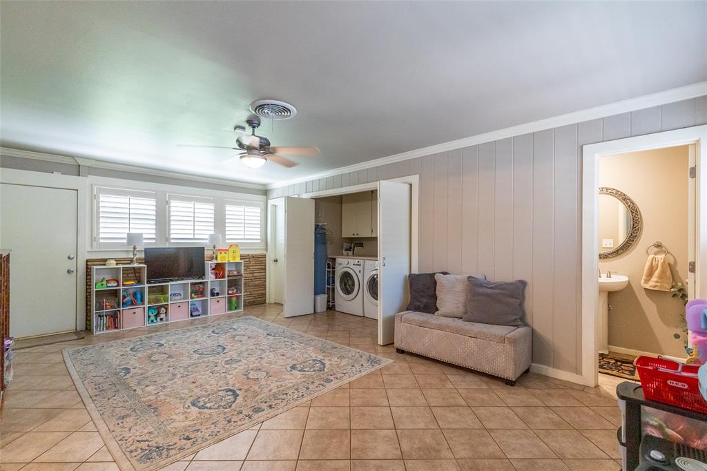 1518 Elmwood Drive Property Photo 31