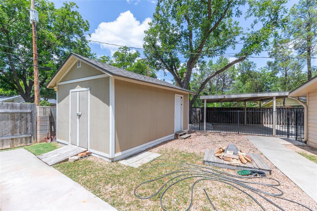 1518 Elmwood Drive Property Photo 38
