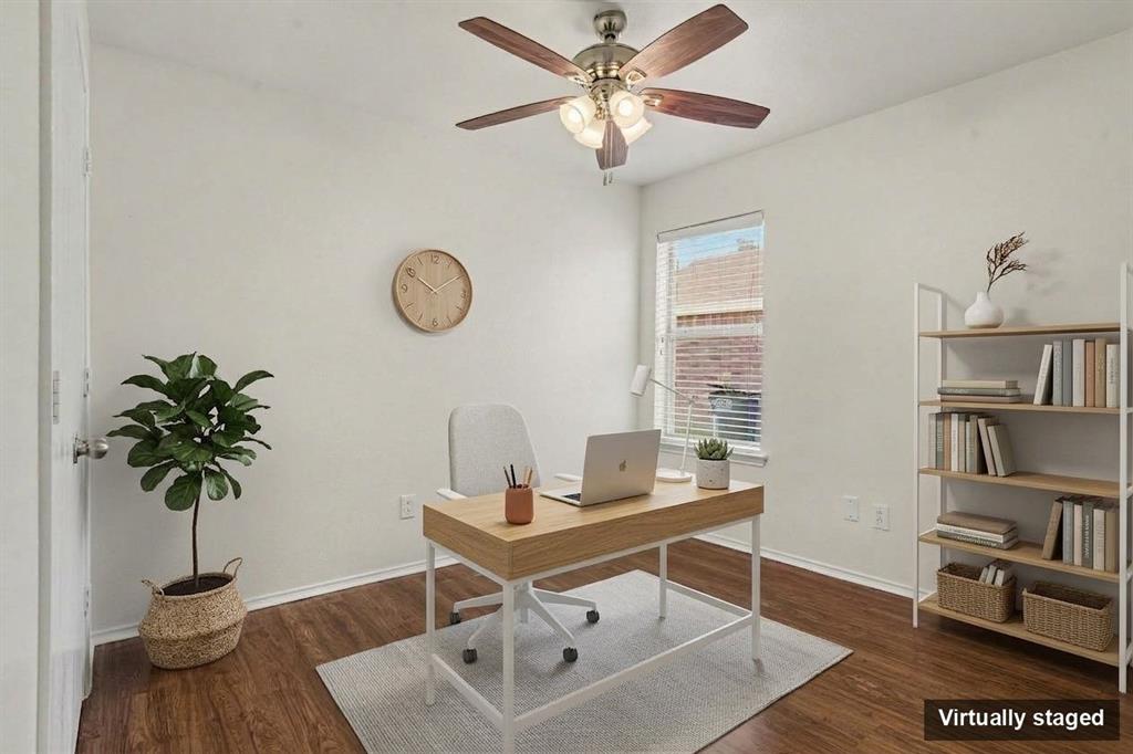 115 Windsor Property Photo 14