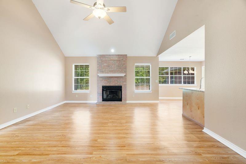 329 Helena Drive Property Photo 3