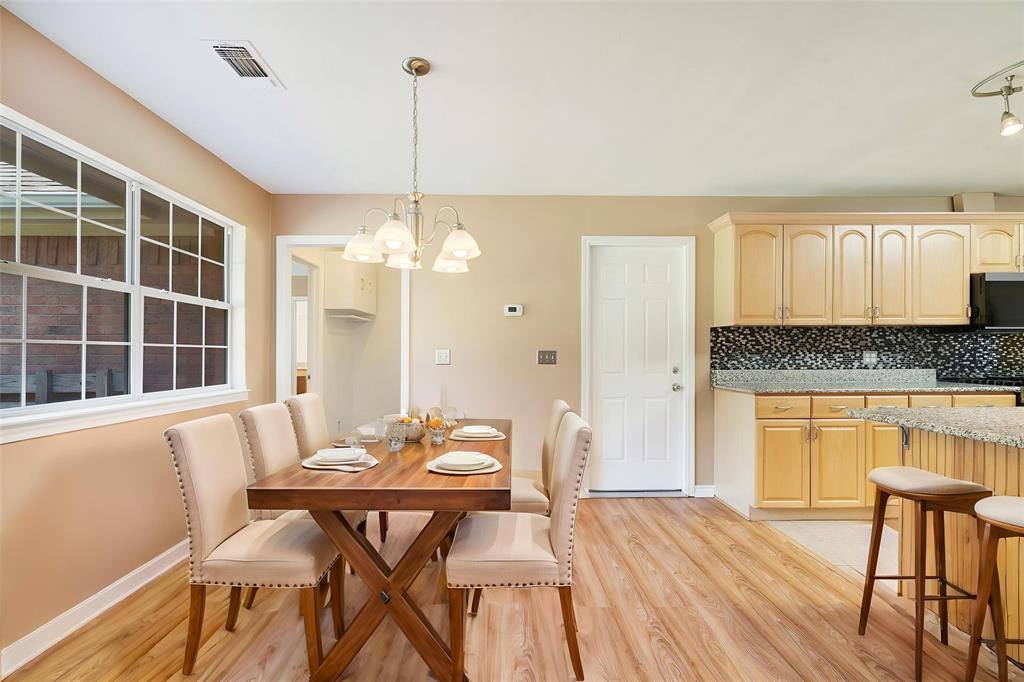 329 Helena Drive Property Photo 5