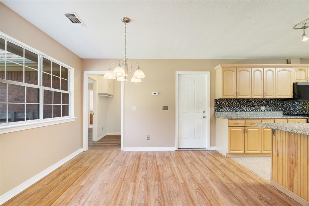 329 Helena Drive Property Photo 6