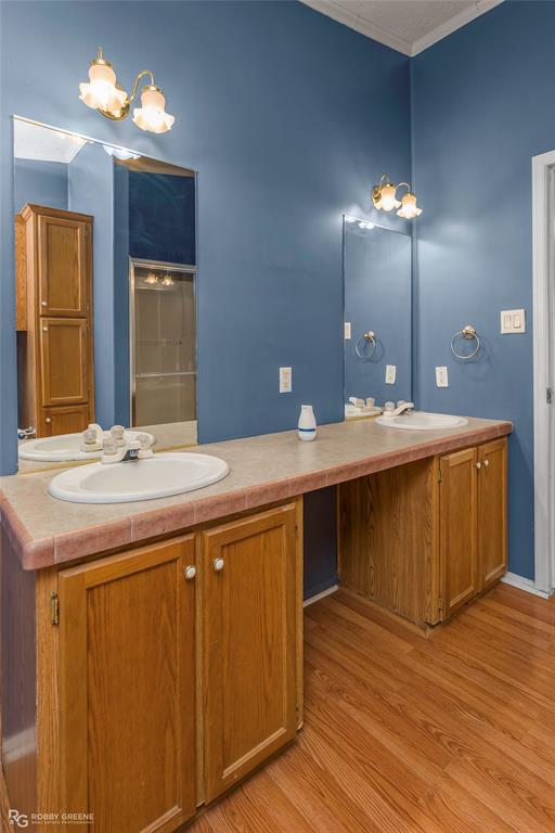 413 Glen Harbor Property Photo 20