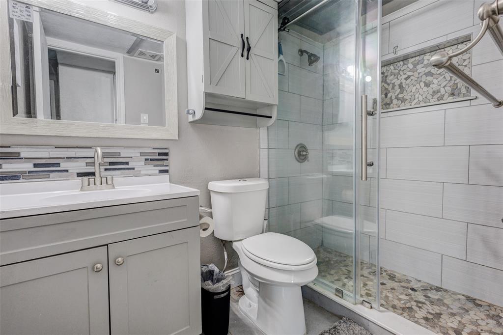 7621 Mccallum Boulevard 110 Property Photo 11