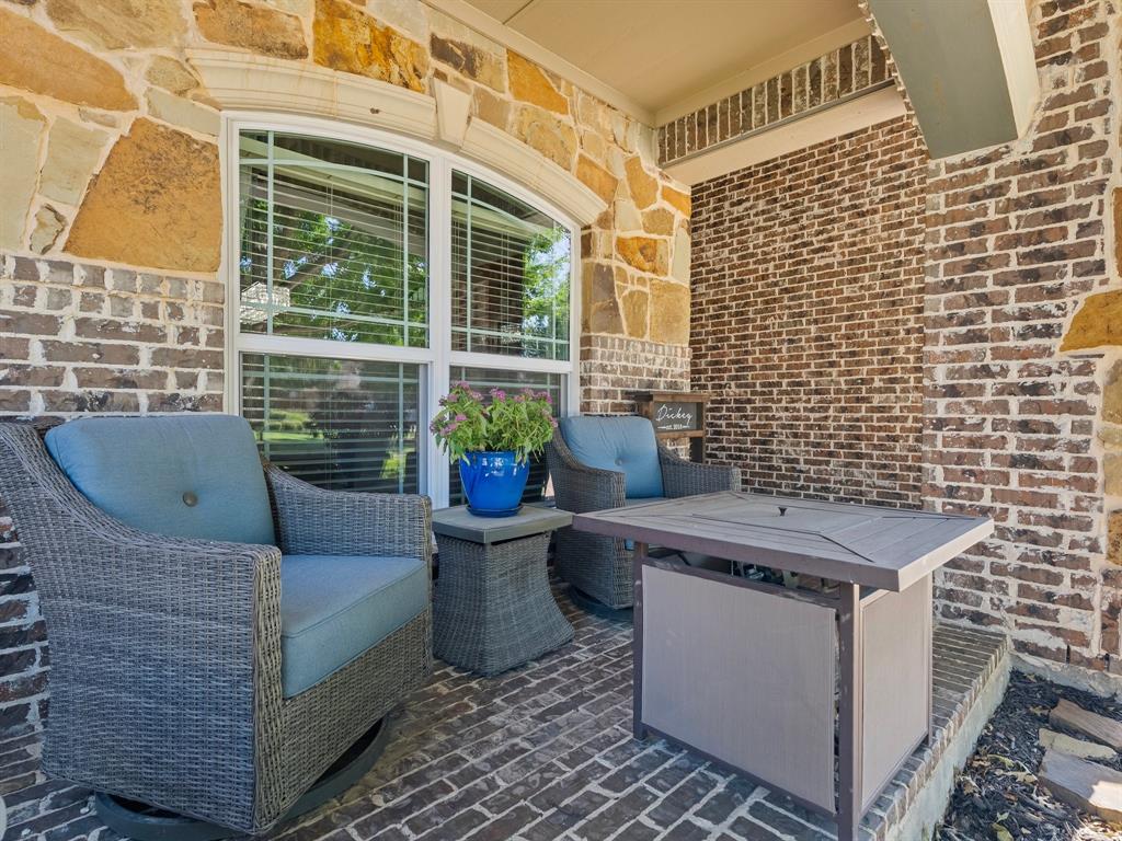 2101 Nocona Drive Property Photo 4