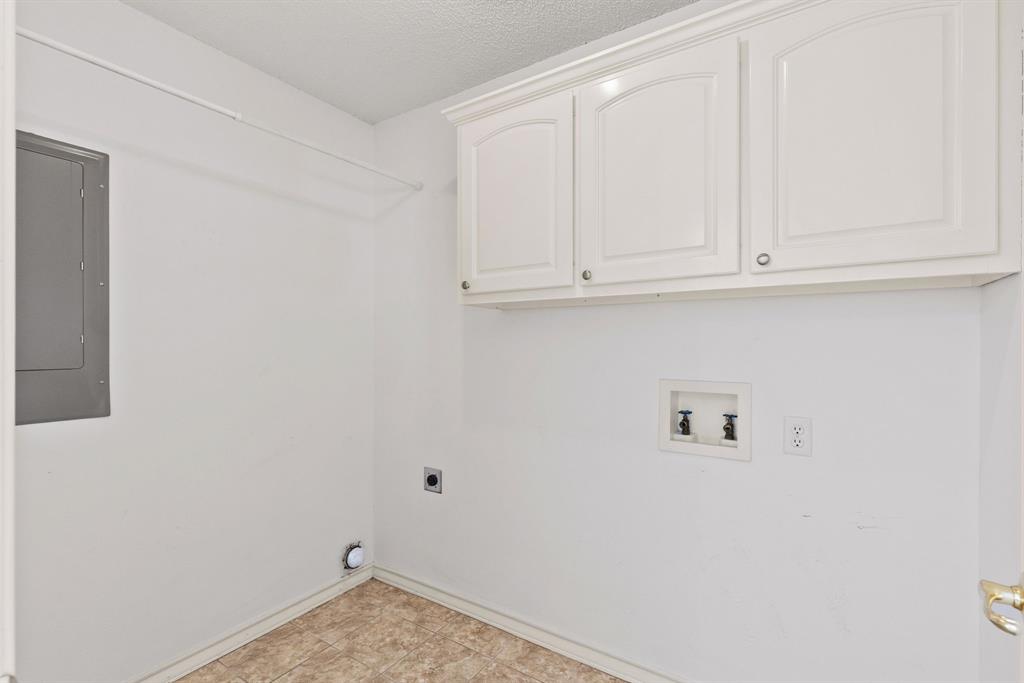 305 Kelli Circle Property Photo 14