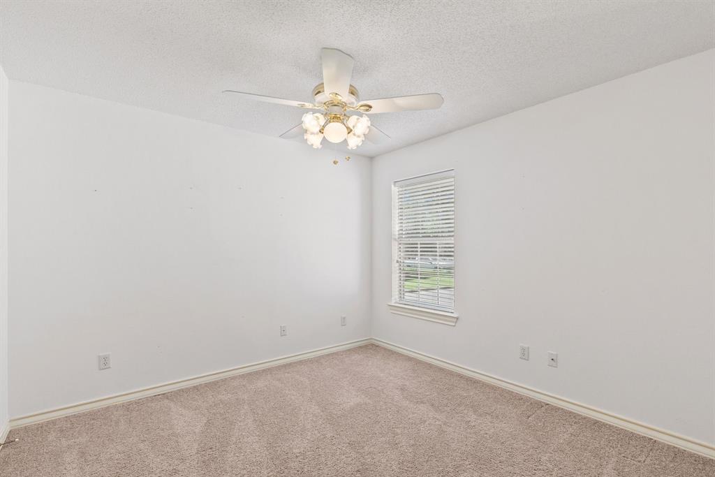 305 Kelli Circle Property Photo 15