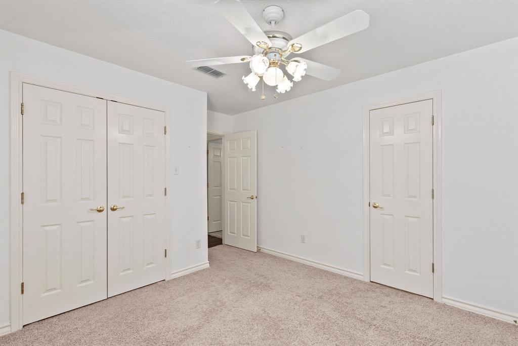 305 Kelli Circle Property Photo 16