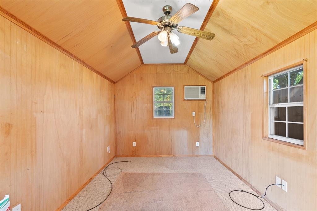 305 Kelli Circle Property Photo 31