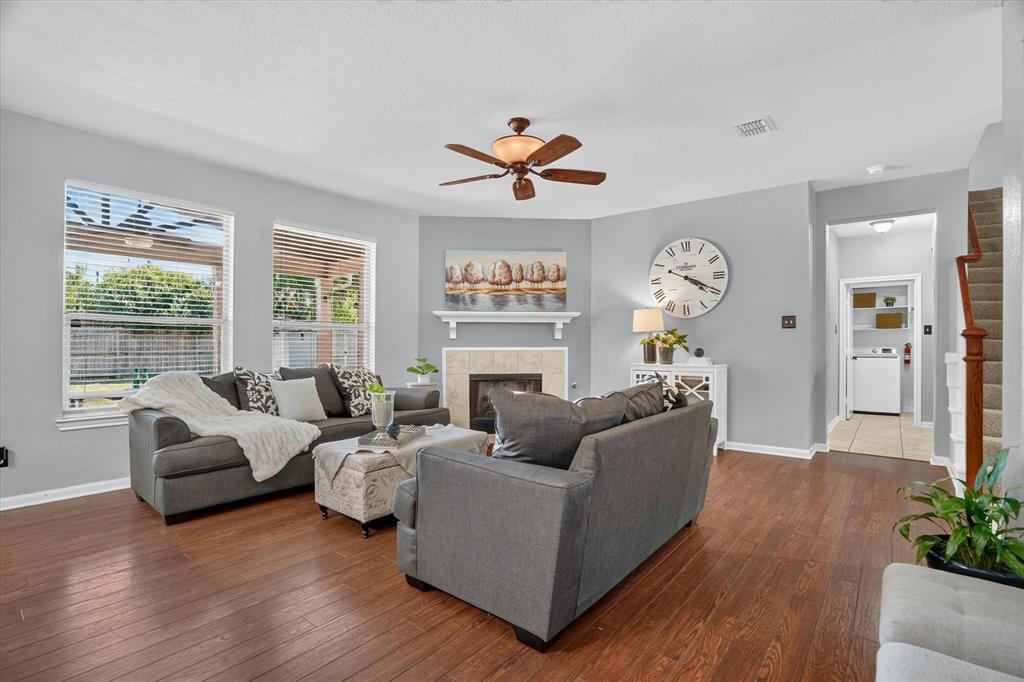4824 Red Velvet Road Property Photo 6