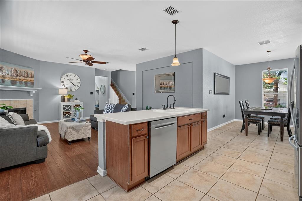 4824 Red Velvet Road Property Photo 8
