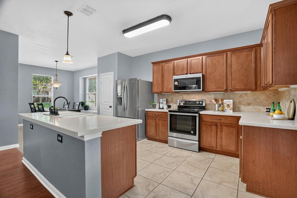 4824 Red Velvet Road Property Photo 11