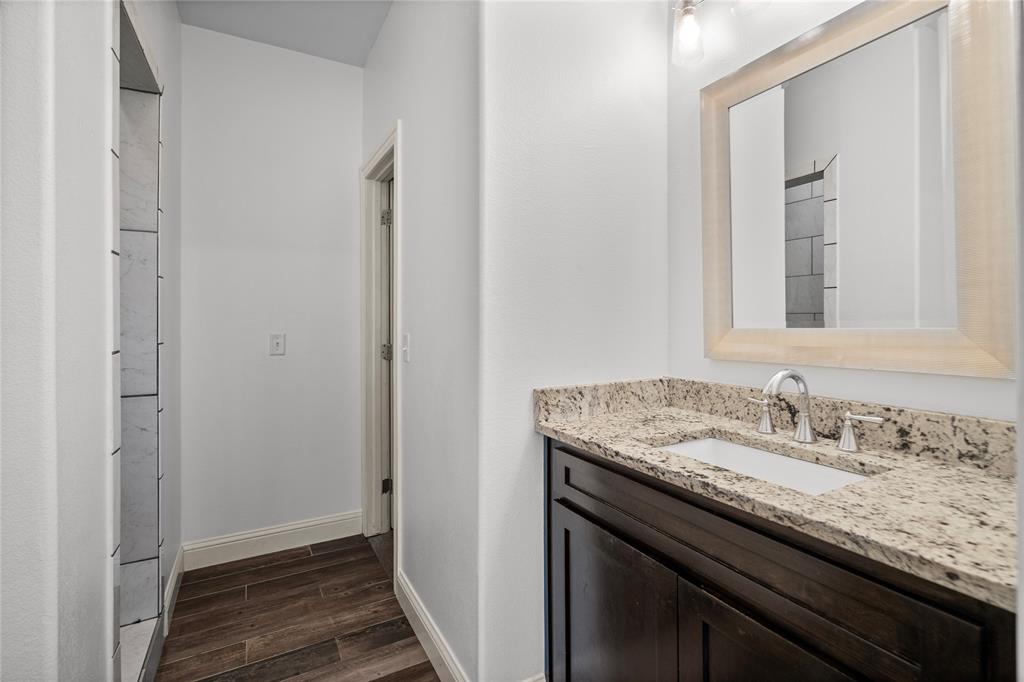 829 Meadow Lark Lane Property Photo 14