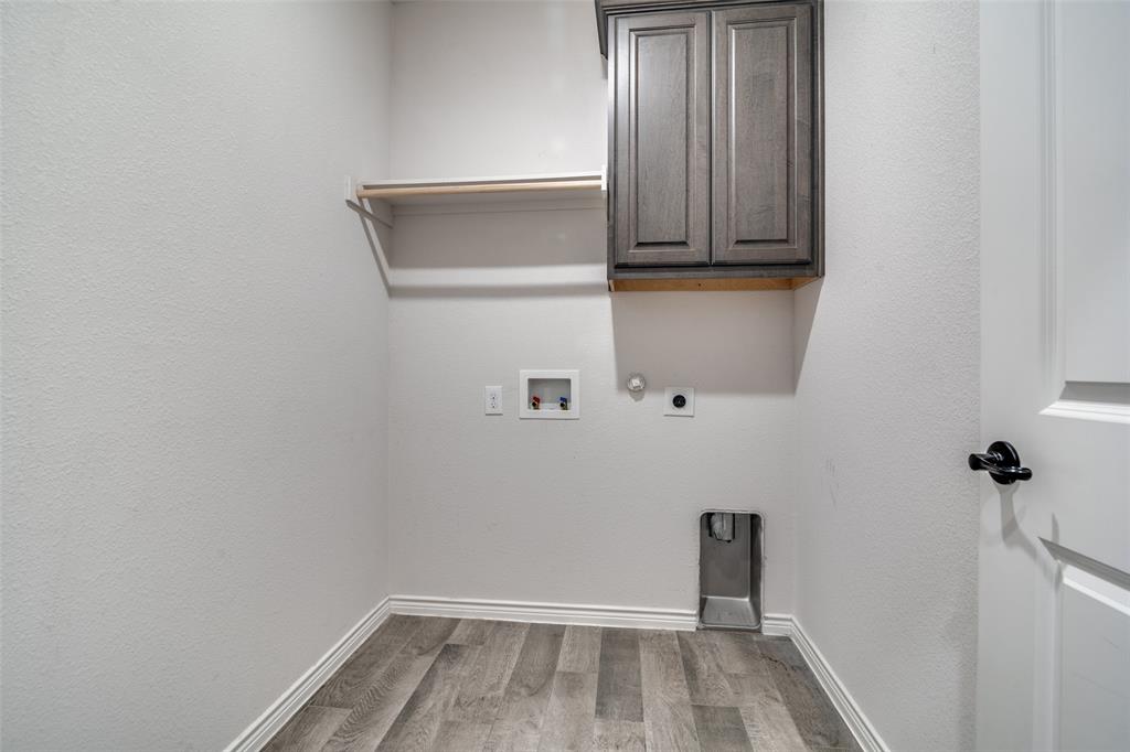 3094 Maverick Drive Property Photo 10