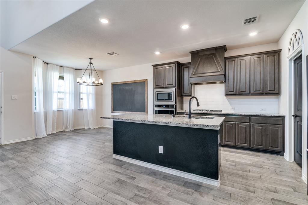 3094 Maverick Drive Property Photo 16