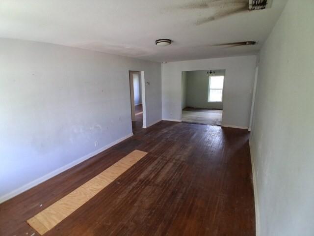 4405 S Cornelia Circle Property Photo 5