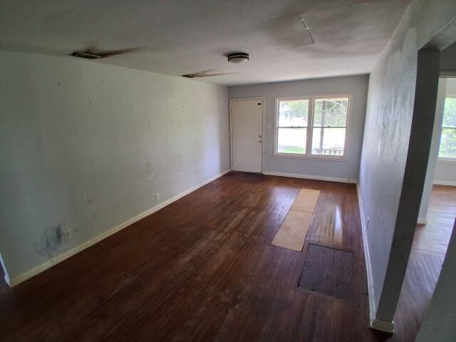 4405 S Cornelia Circle Property Photo 6