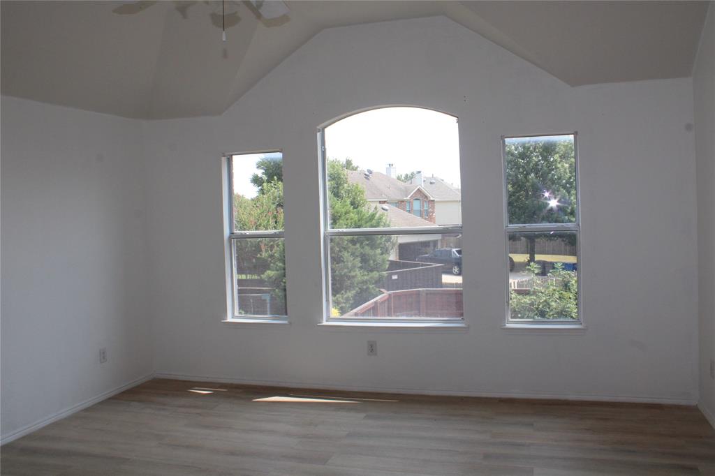 1608 Broadmoor Drive Property Photo 7