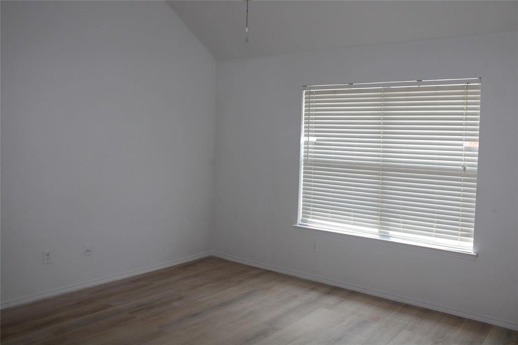 1608 Broadmoor Drive Property Photo 14