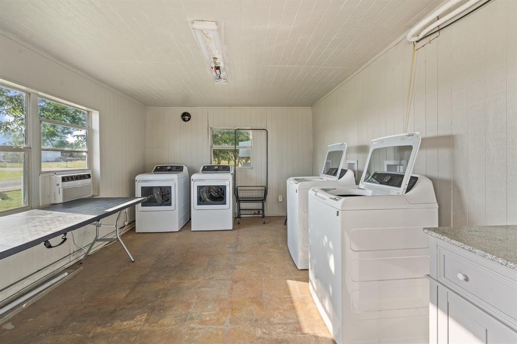 3073 Fm 933 Property Photo 8