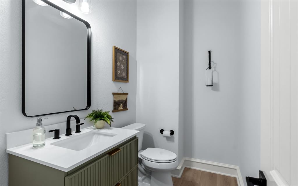 4009 Muscovy Drive Property Photo 7
